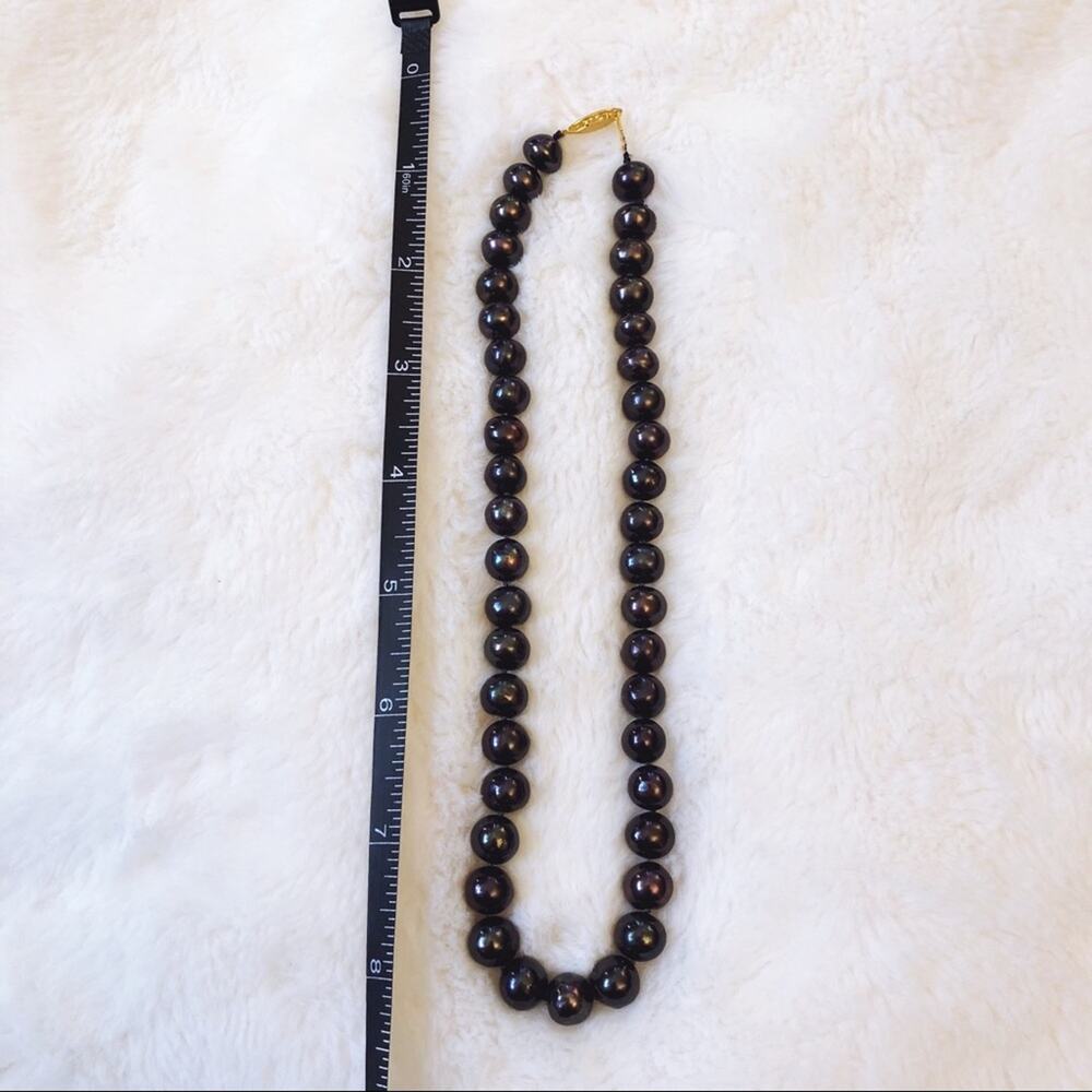 Multi-color Dark Beans Necklace - Picture 7 of 9